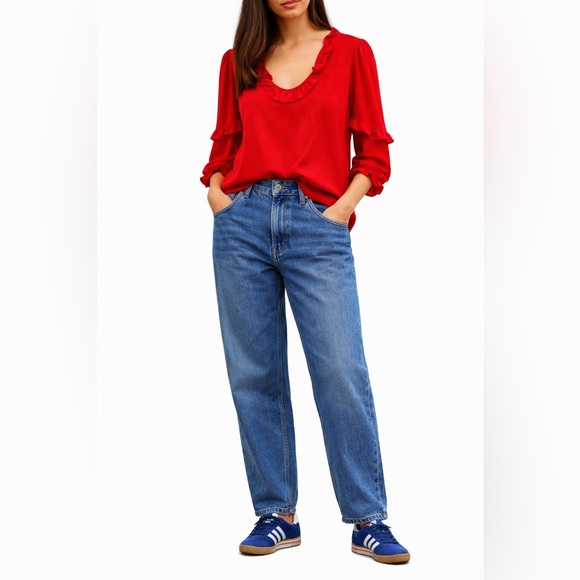 Alexis Scarlet Ruffle Blouse - Picture 2 of 5